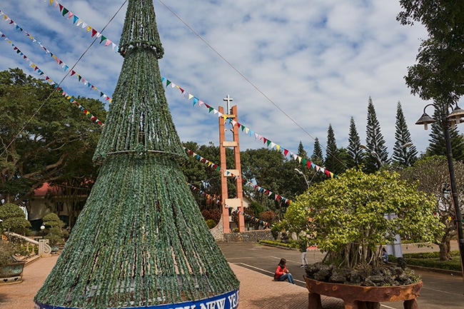 X-Mas tree at the Nhà thờ Buôn Hồ