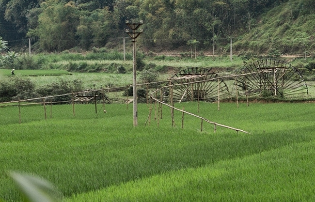 Nice construction to get the water into the rice fields