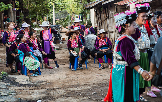 The Lisu New Year Dancing in the Day 27