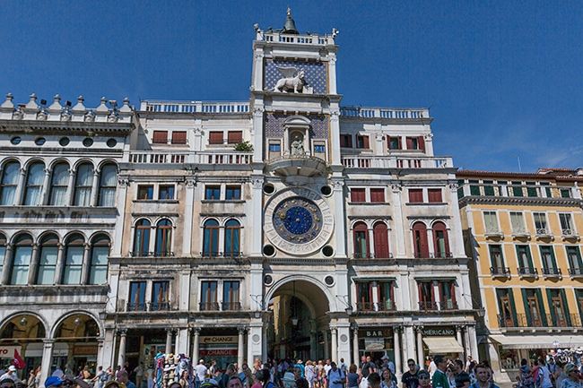 The Clocktower with the archway into the Mercerie leading to the Rialto