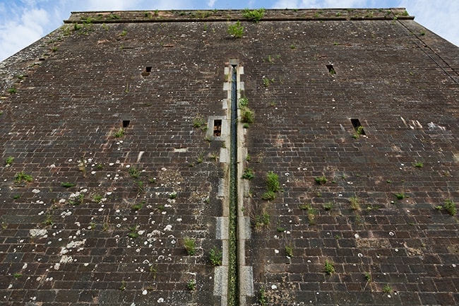 Wall of the Bitche citadel