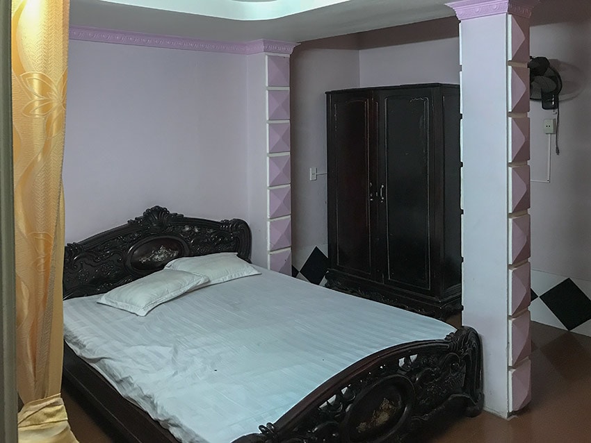 The Pink Room at the Two Brothers Hotel in Ninh Binh