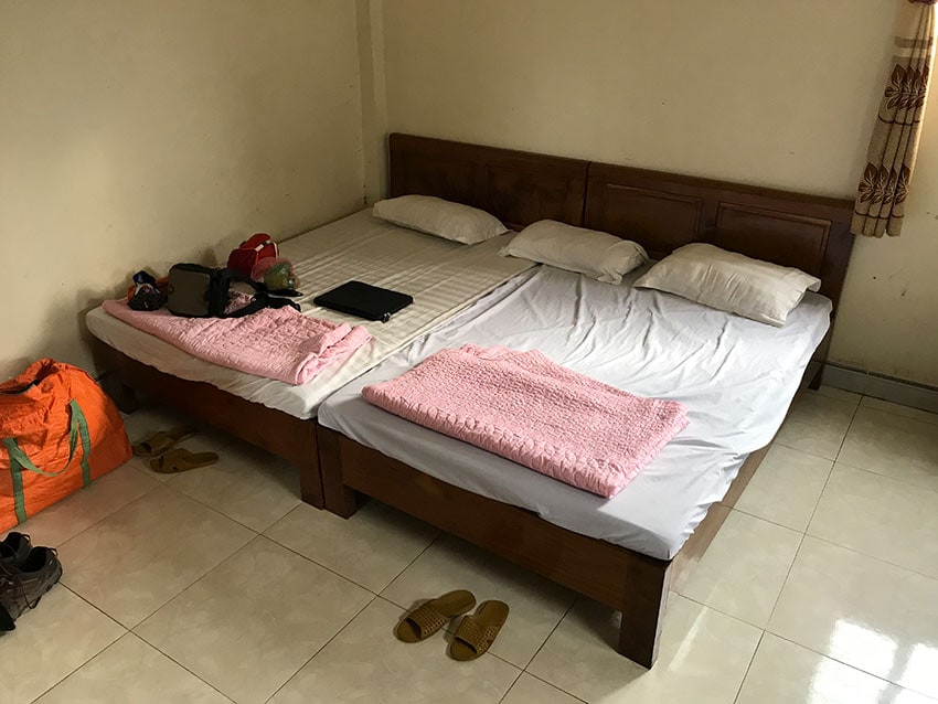 Room at the Nhà nghỉ Huyền Tuấn