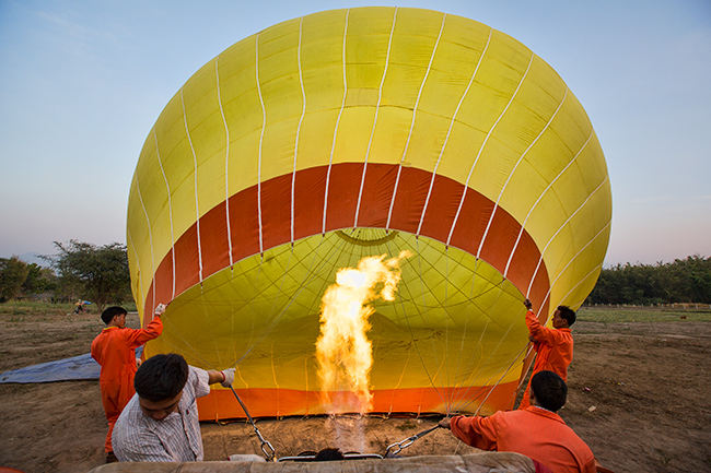 Preparation of the hot air balloon
